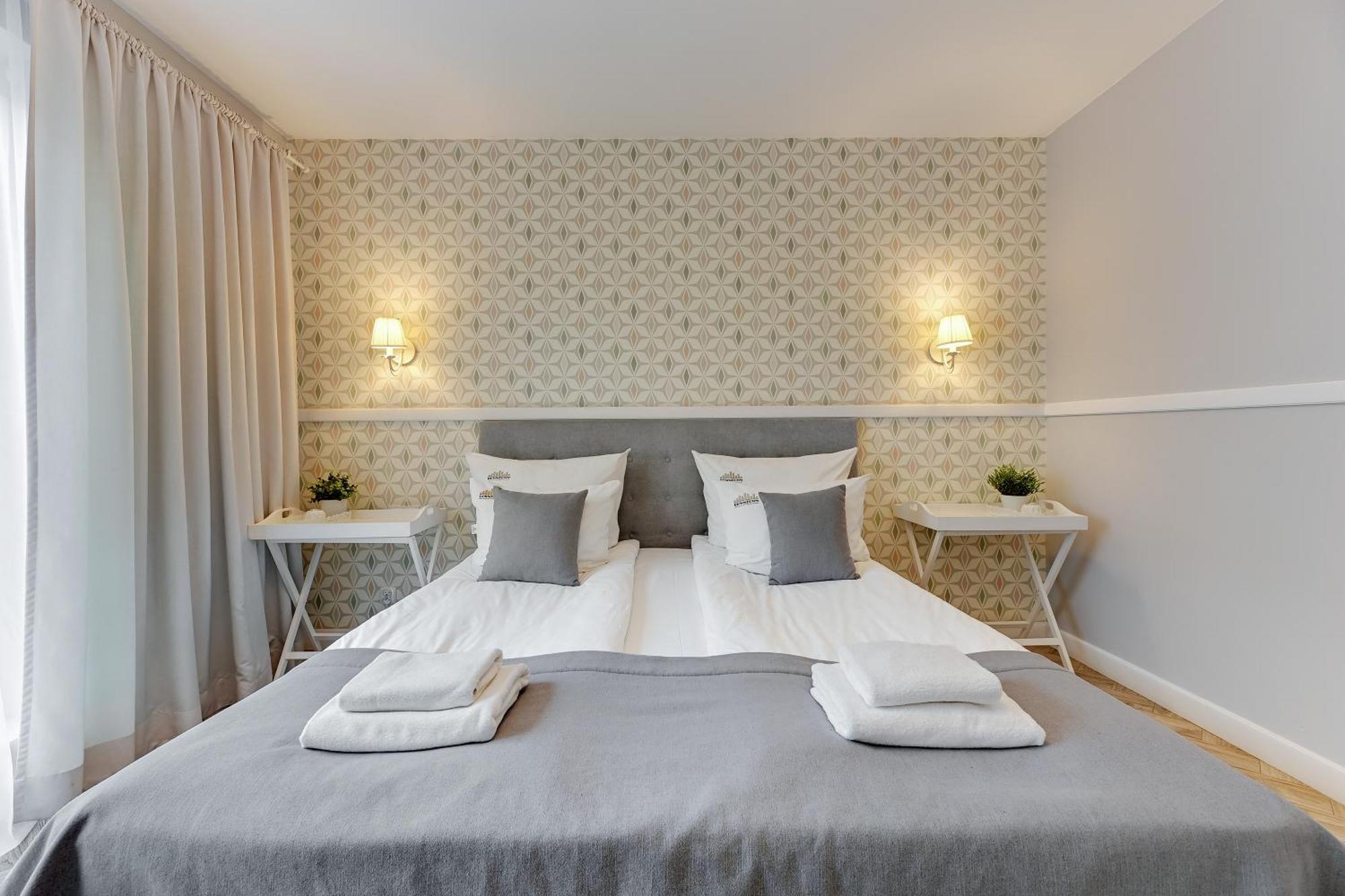Chmielna Park - City Center & Parking By Downtown Apartments 그단스크 객실 사진
