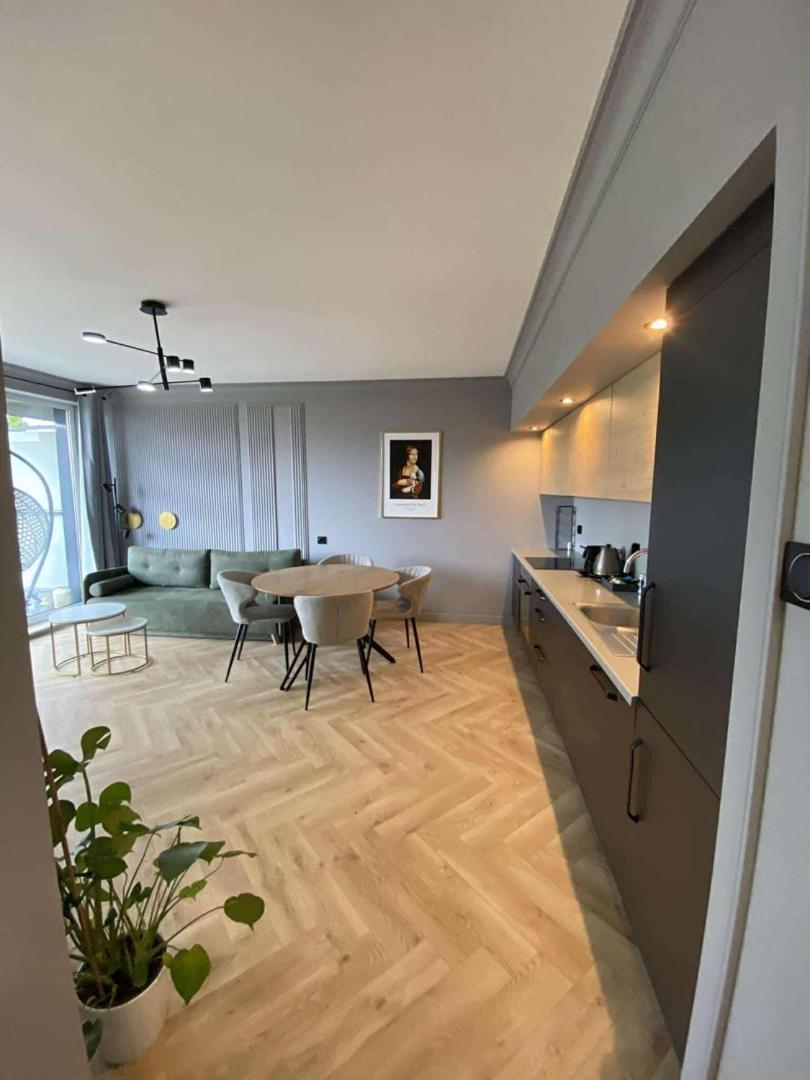 Chmielna Park - City Center & Parking By Downtown Apartments 그단스크 객실 사진